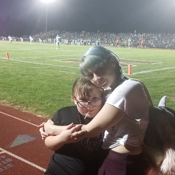 Meet your Posher, Elke - Picture 1 of 8